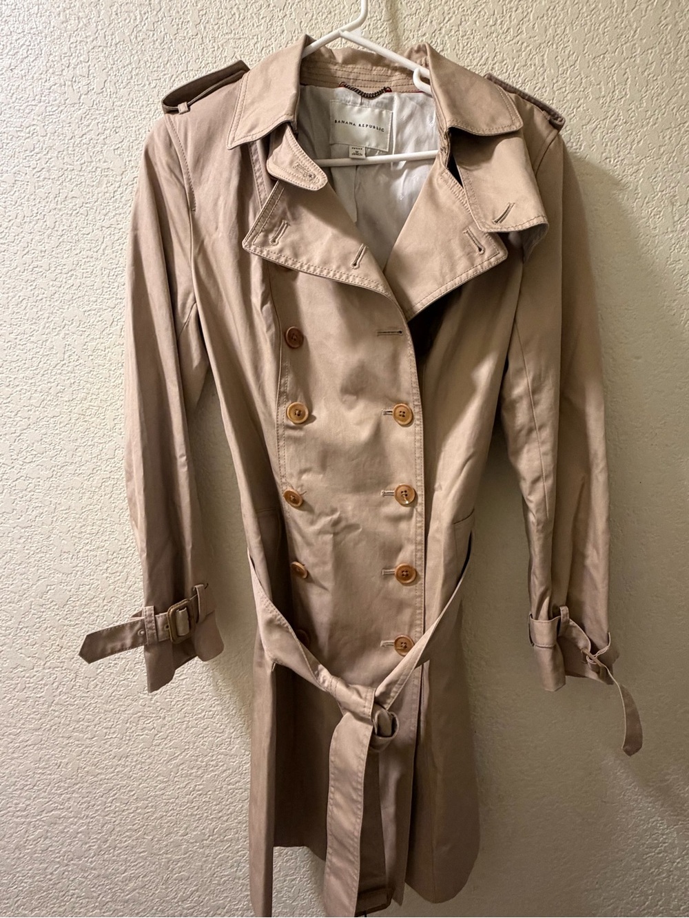 Banana Republic classic Beige Trench Coat - Women's  Jacket